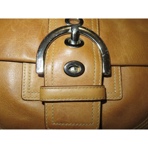 COACH 2005 Vintage Demi Buckle Flap Leather Soho in Camel Brown - Picture 15 of 15